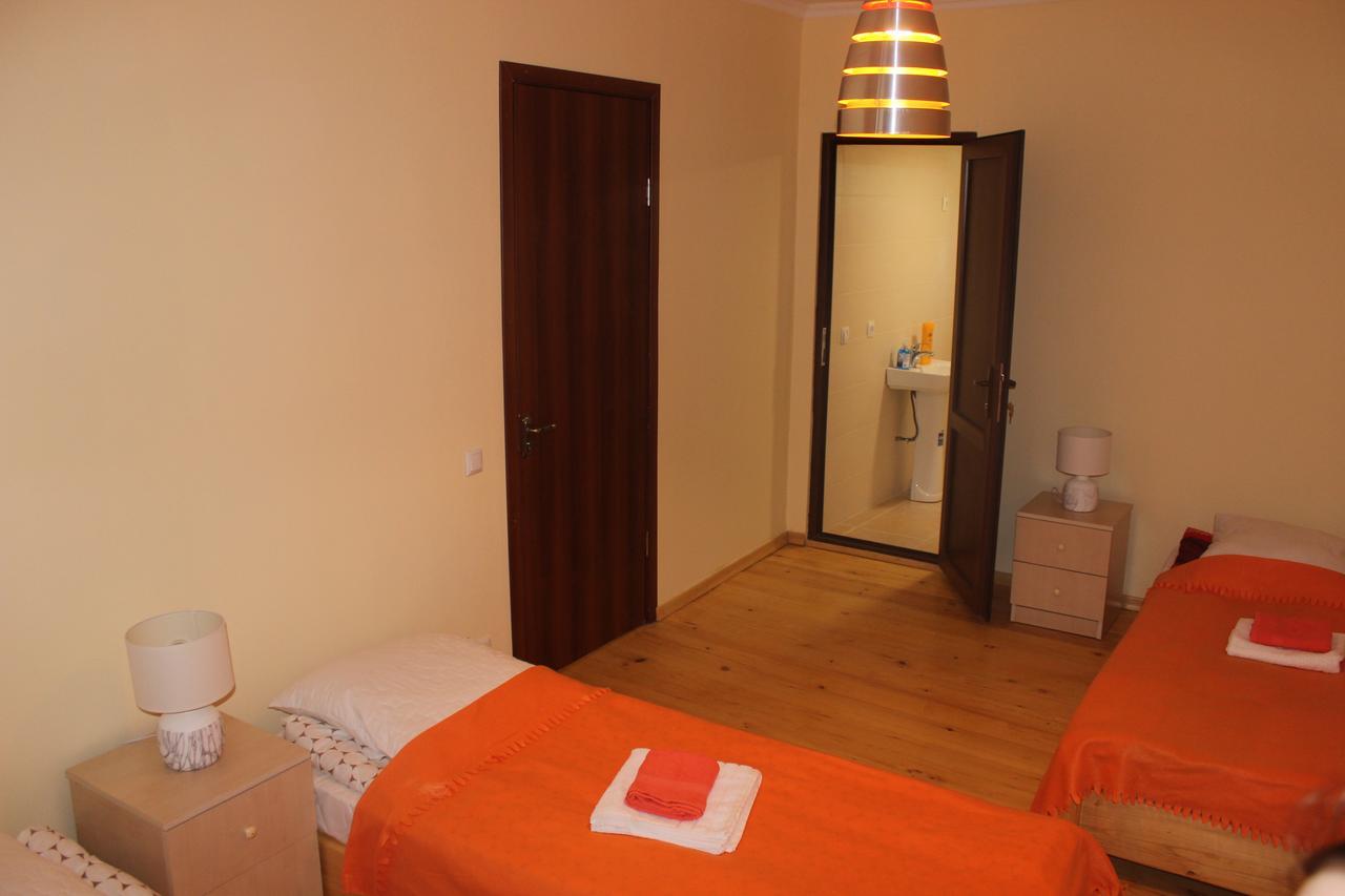 Village House Местія Екстер'єр фото