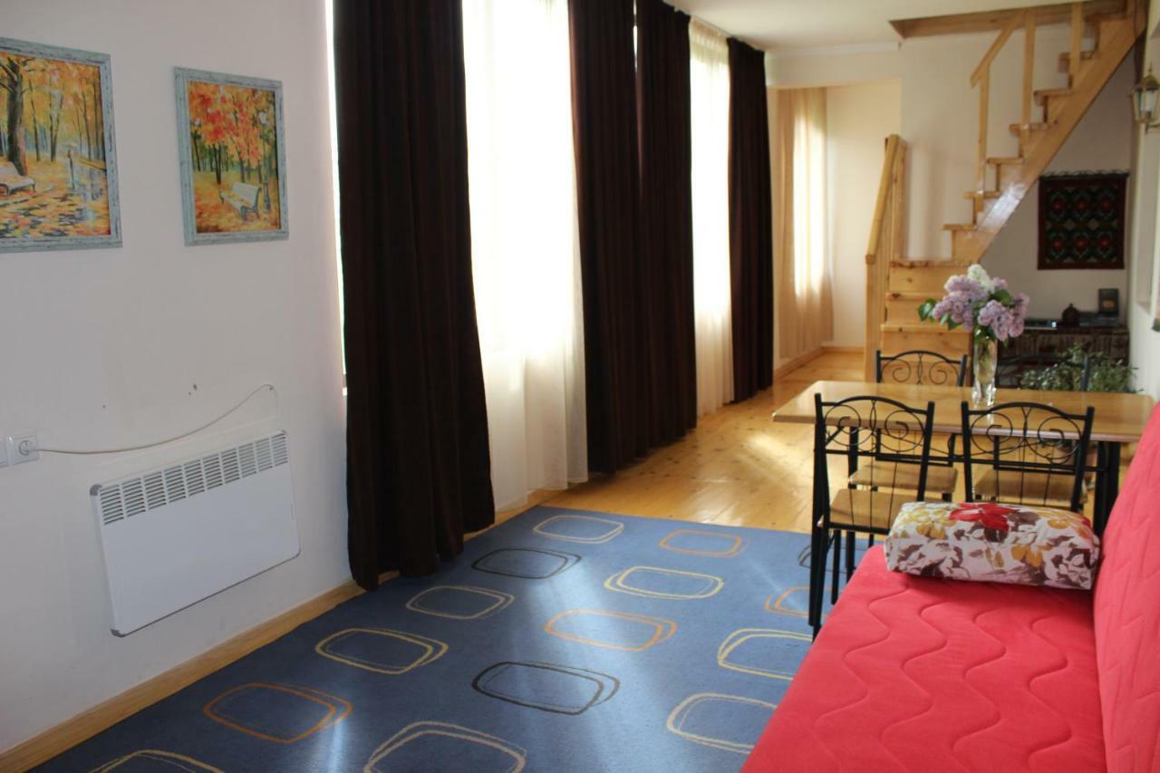 Village House Местія Екстер'єр фото