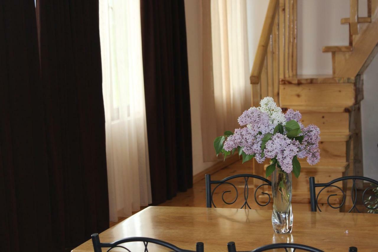 Village House Местія Екстер'єр фото