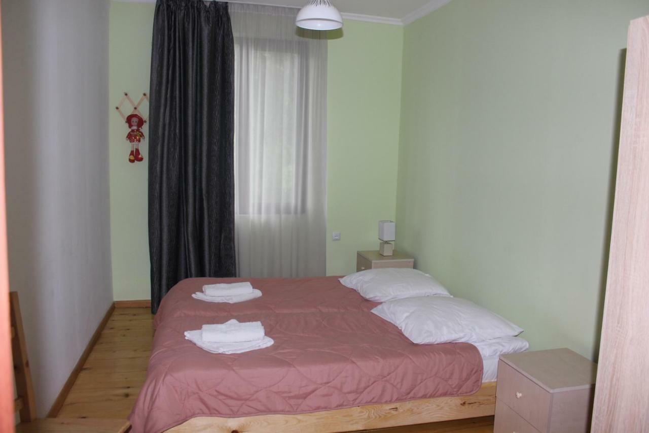 Village House Местія Екстер'єр фото